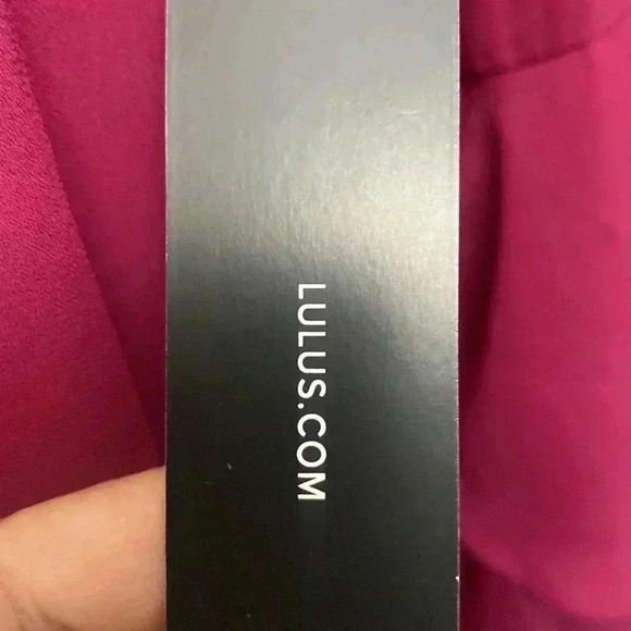 NWT Lulus Magenta Tiered Bell Sleeve Dress - Picture 5 of 8